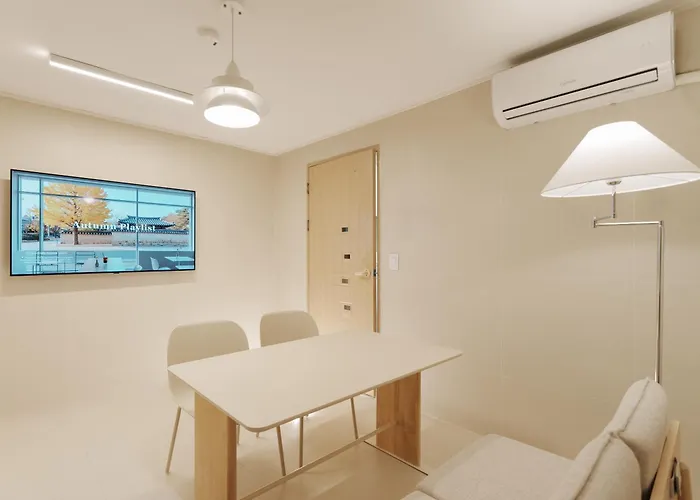 Marie's House 101 Hongdae Bed & Breakfast